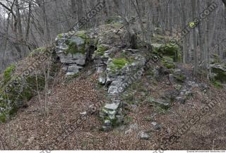 rock cliff overgrown moss 0002